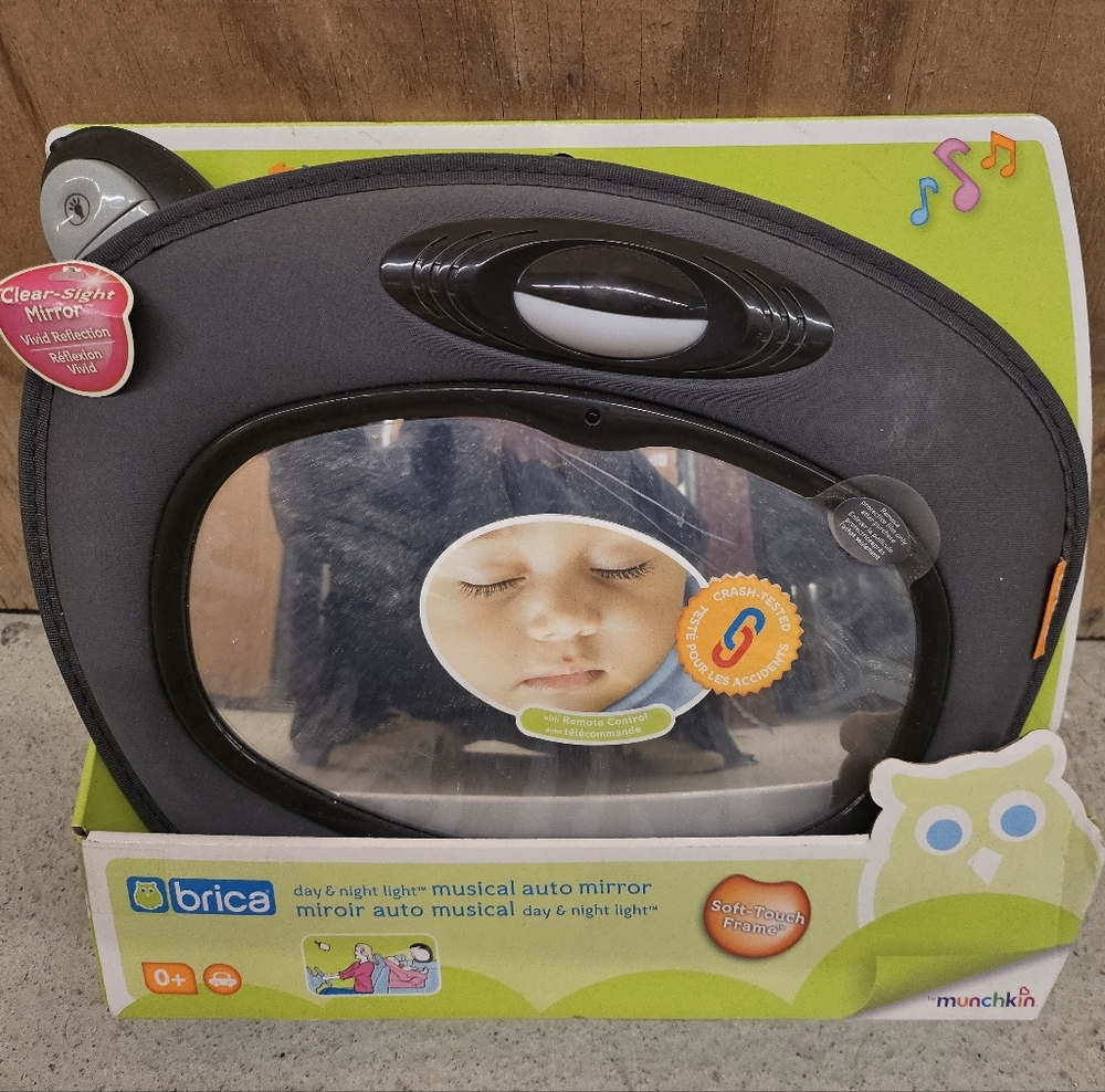 Brica Day & Night Light Musical Auto Mirror - Picture 4 of 14